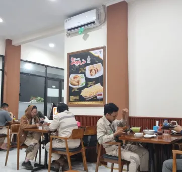 Sulawesi Bakmi Naga Resto - Bahodopi, Morowali 6 ~blog/2024/8/27/wbbn7941